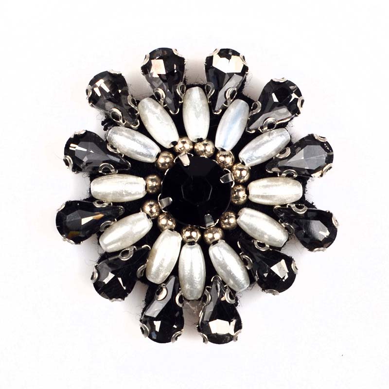 Elegant sunflower hand-beaded felt patch for garments